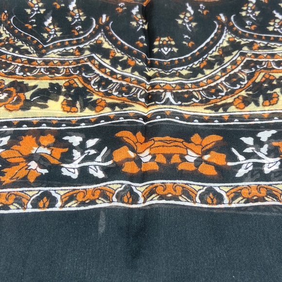 Black and Tan Paisley Silk Scarf New - Picture 6 of 8
